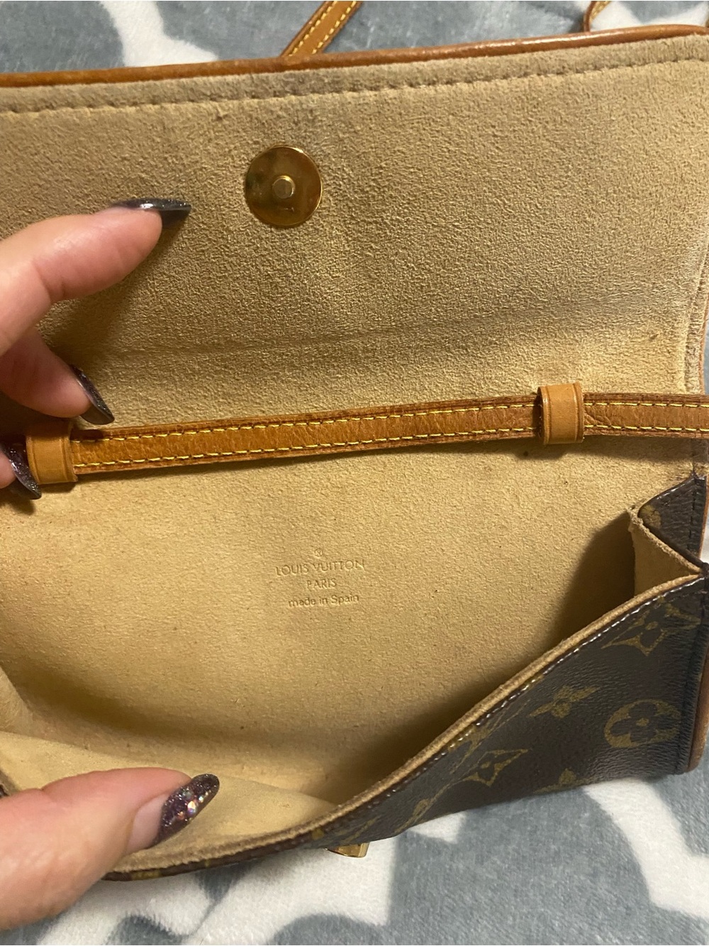 Louis Vuitton Monogram Canvas Brown Crossbody Wallet - Picture 3 of 8